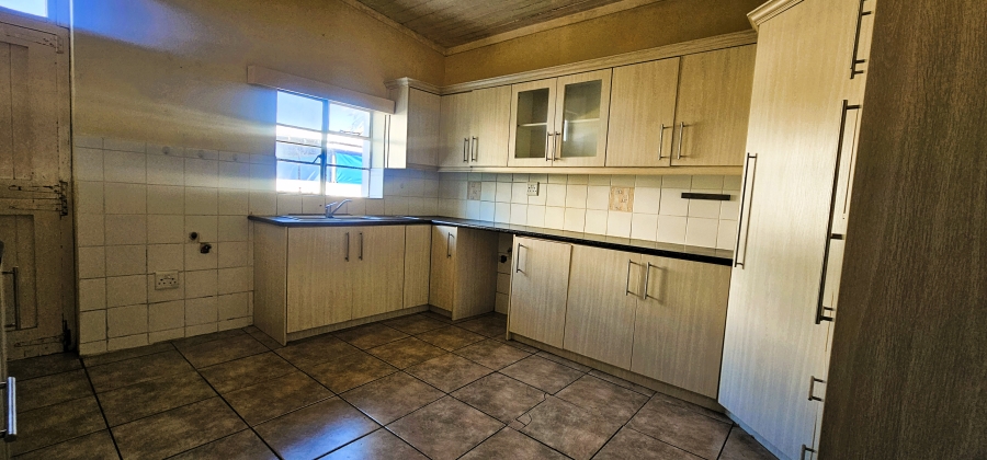 3 Bedroom Property for Sale in Hopefield Western Cape